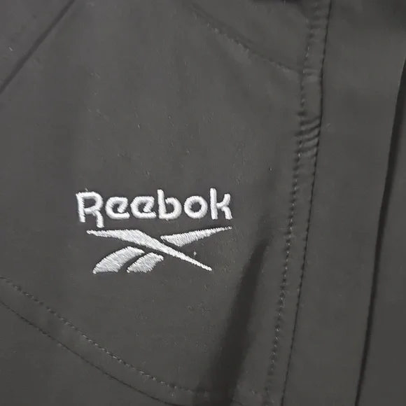 Reebok Women's Super Soft Woven Jacket - Picture 5 of 8